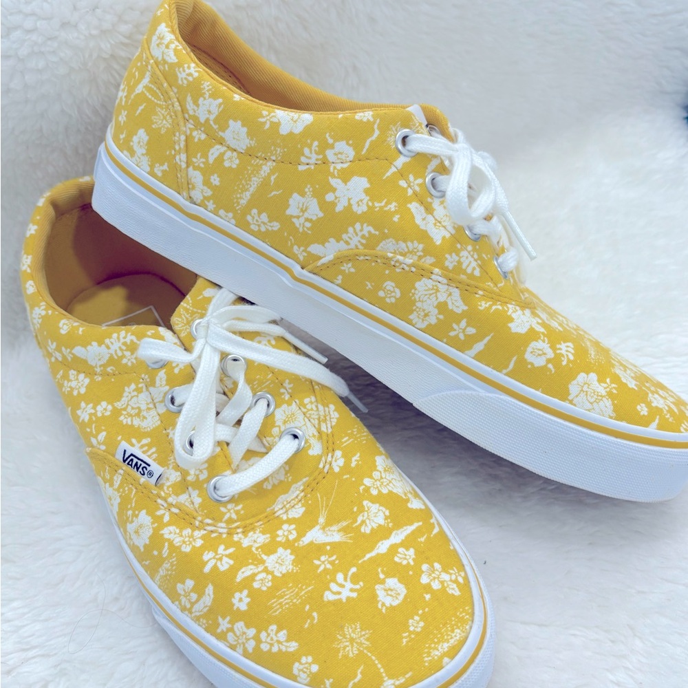 Vans woman’s size 8.5